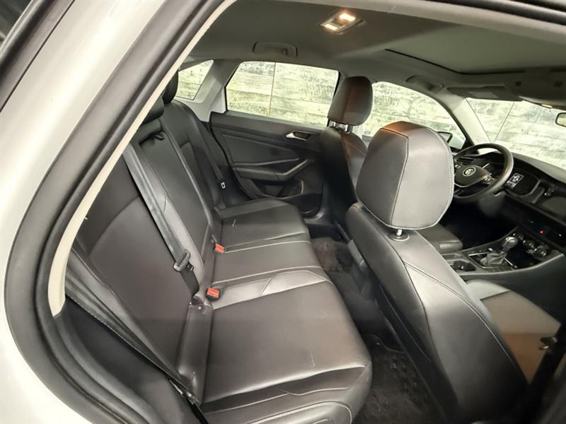 volkswagen Jetta 2020 - 19