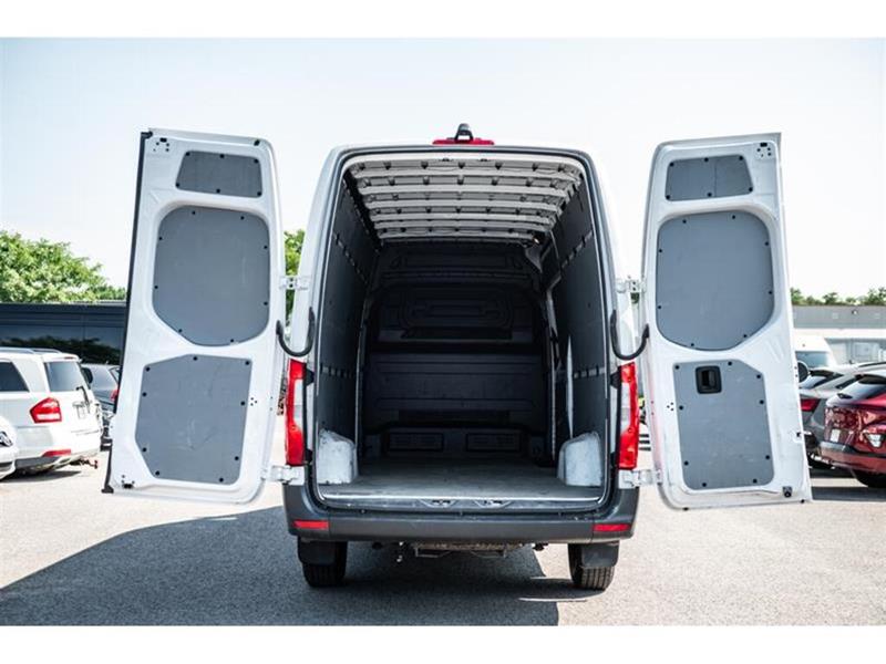 mercedes-benz Sprinter Cargo Van 2024 - 14