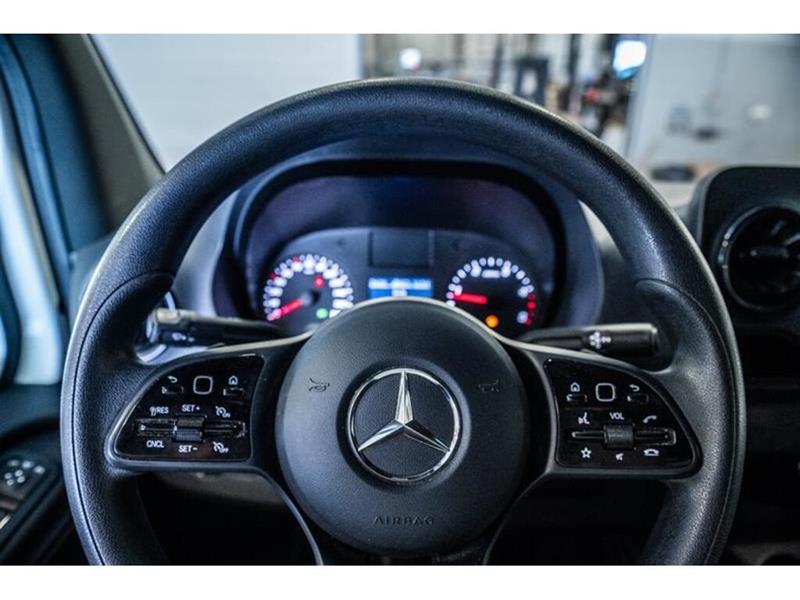 mercedes-benz Sprinter 2023 - 23