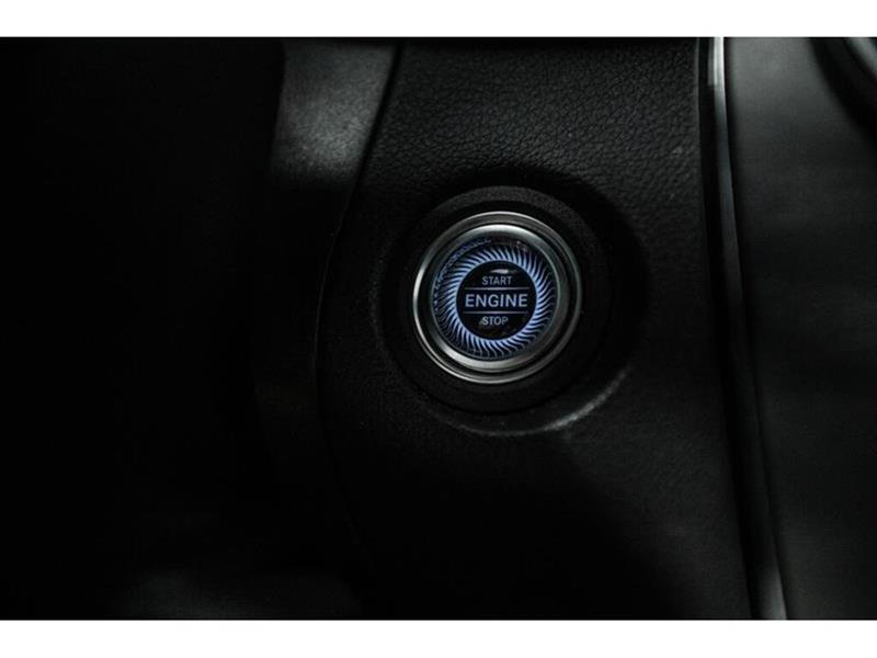 mercedes-benz GLC300 2022 - 4
