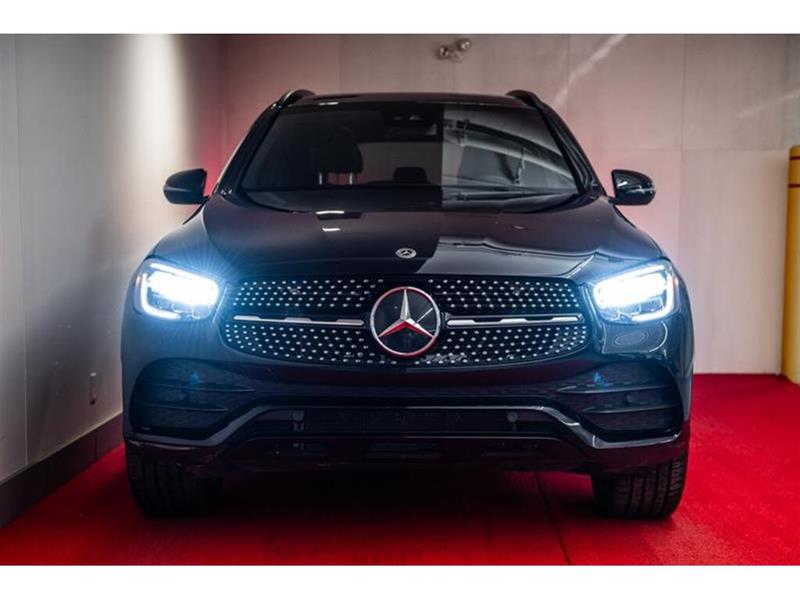 mercedes-benz GLC300 2022 - 6