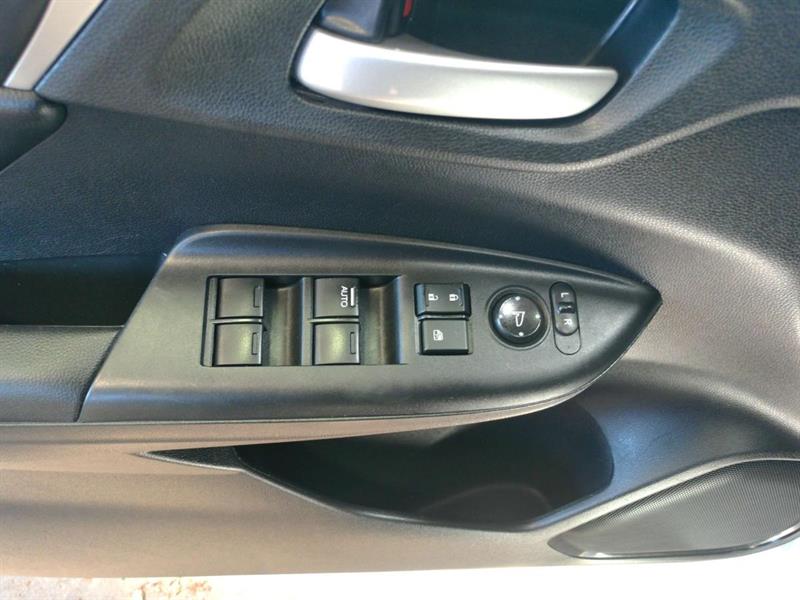 honda Fit 2015 - 12