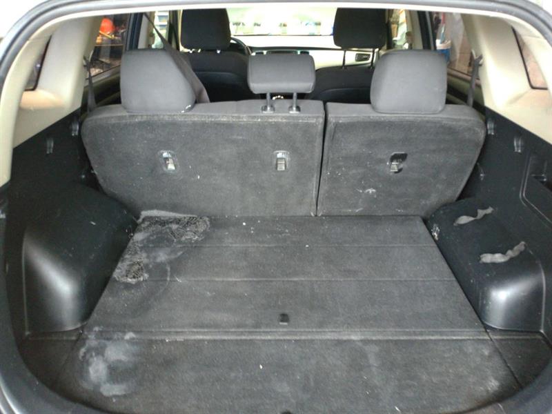 kia Rondo 2016 - 14