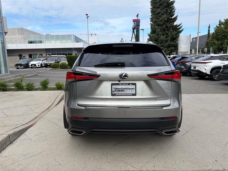 lexus NX 2018 - 4