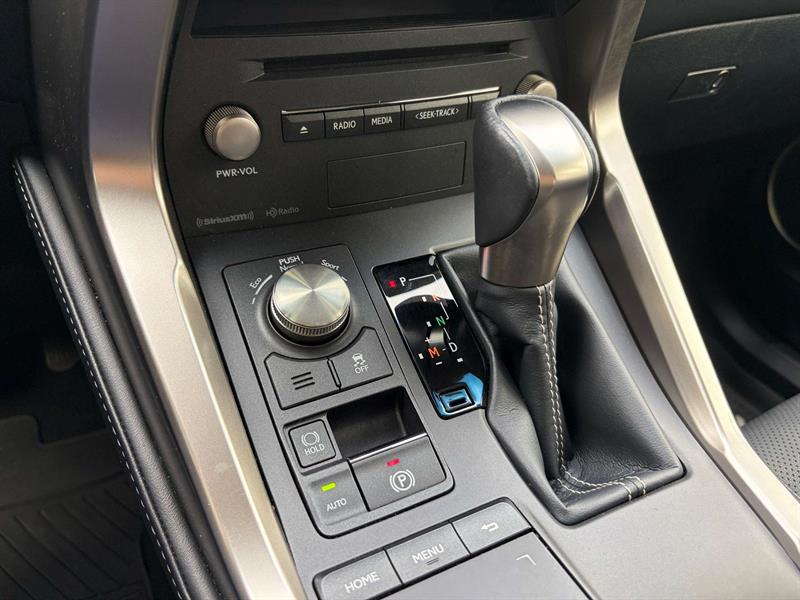 lexus NX 2018 - 17