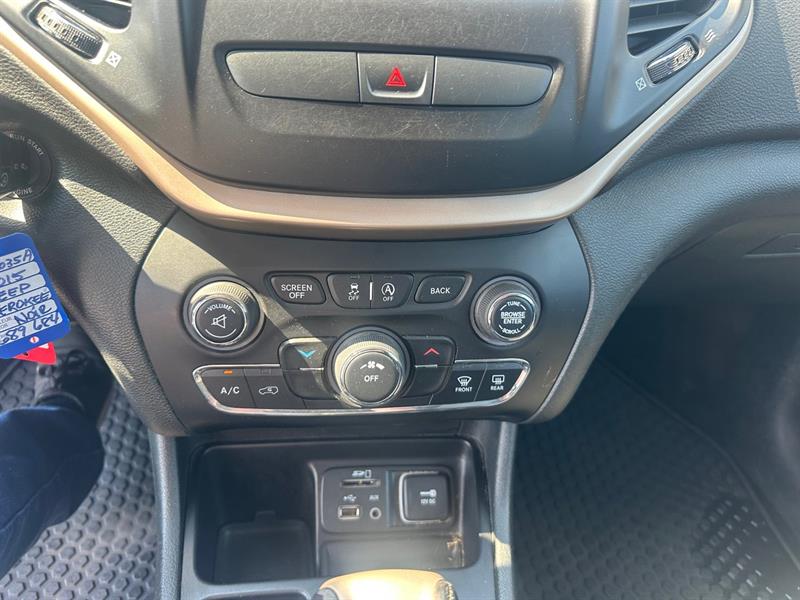 jeep Cherokee 2015 - 11