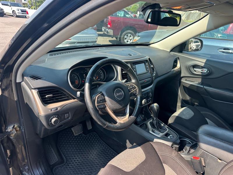 jeep Cherokee 2015 - 17