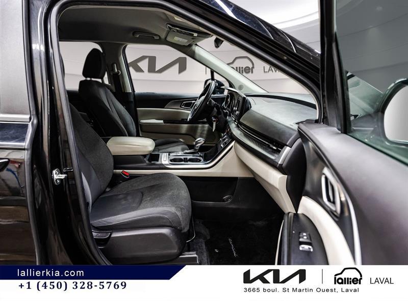 kia Carnival 2023 - 17