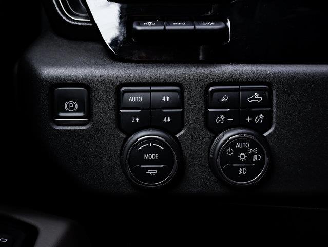 chevrolet Silverado 1500 2022 - 21
