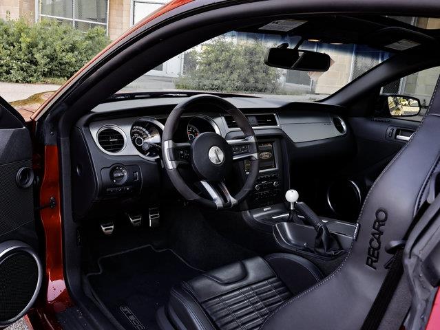 ford Mustang 2014 - 21
