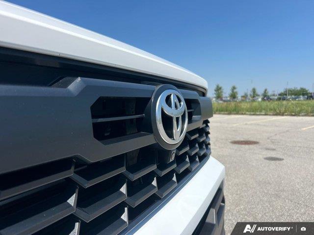 toyota Tacoma 2025 - 12