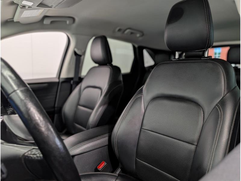 ford Escape 2021 - 25