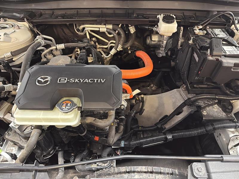 mazda MX-30 2022 - 11