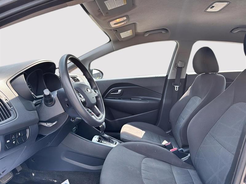 kia Rio 2016 - 12