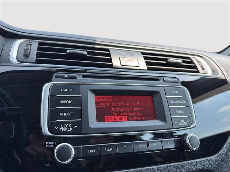 kia Rio 2016 - 30