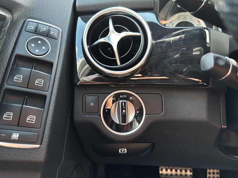 mercedes-benz GLK-Class 2015 - 22