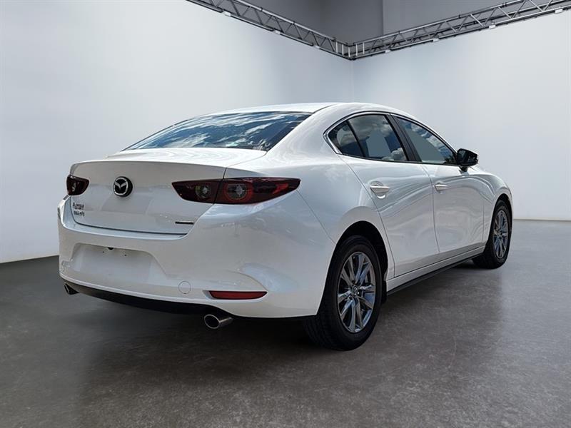 mazda 3 2024 - 7