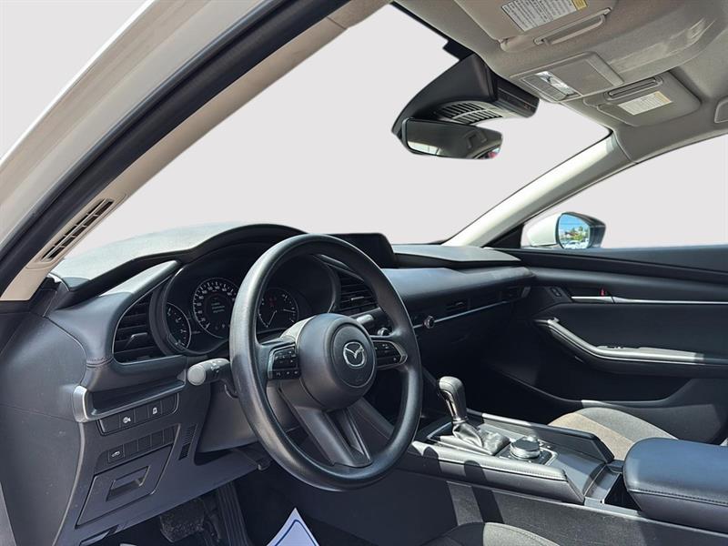 mazda 3 2024 - 12