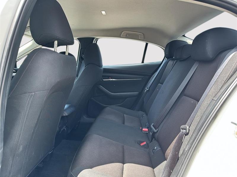 mazda 3 2024 - 15