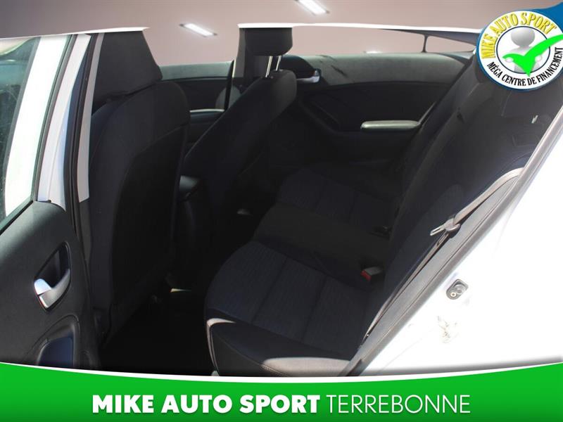 kia Forte 2017 - 10