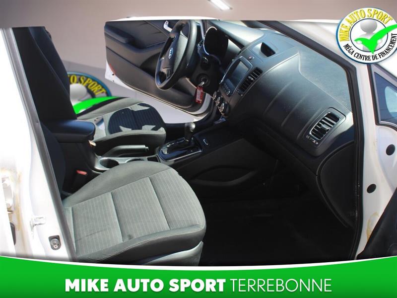 kia Forte 2017 - 13