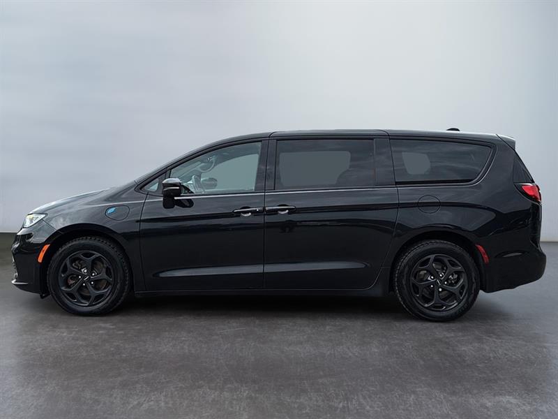 chrysler Pacifica 2023 - 3