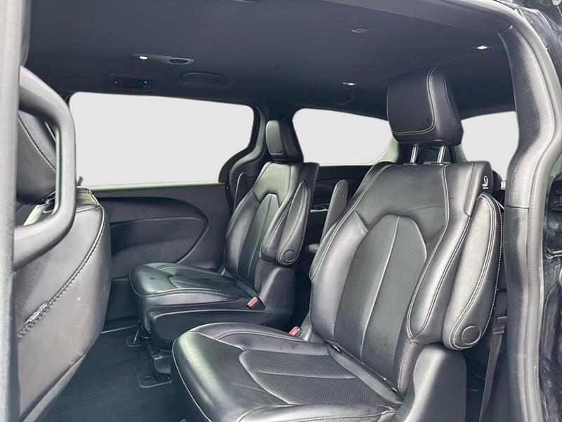 chrysler Pacifica 2023 - 12