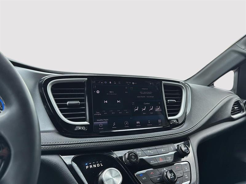 chrysler Pacifica 2023 - 22