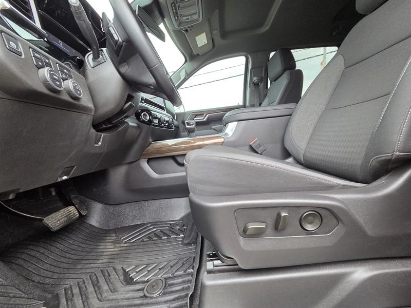 chevrolet Silverado 1500 2025 - 12
