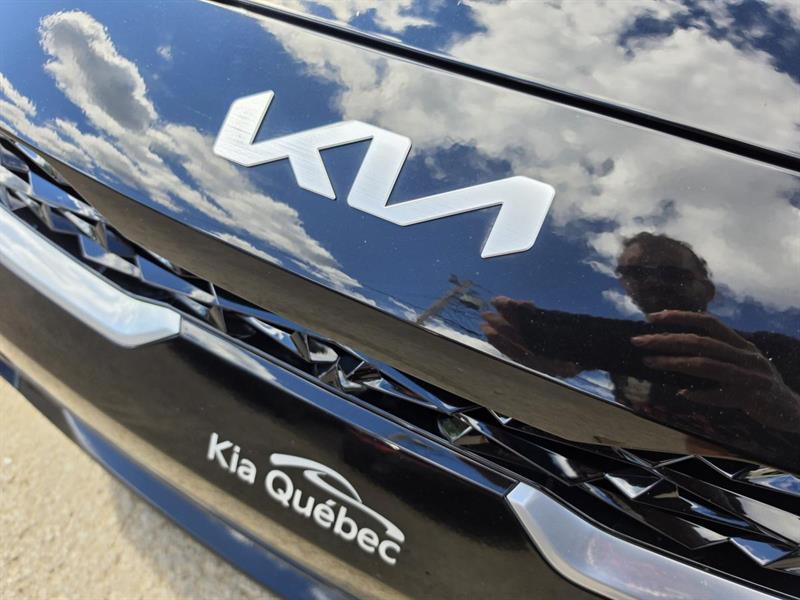 kia Forte 2023 - 11