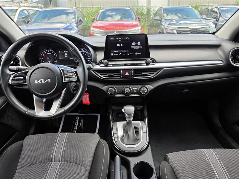 kia Forte 2023 - 21