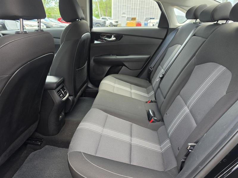 kia Forte 2023 - 23