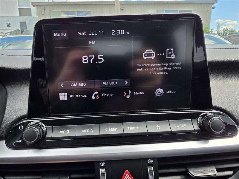 kia Forte 2023 - 31