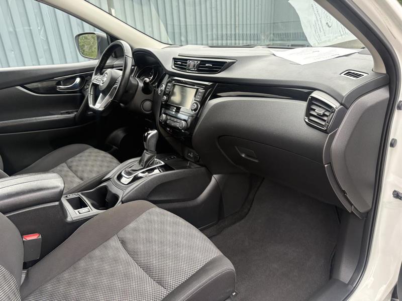 nissan Qashqai 2021 - 28