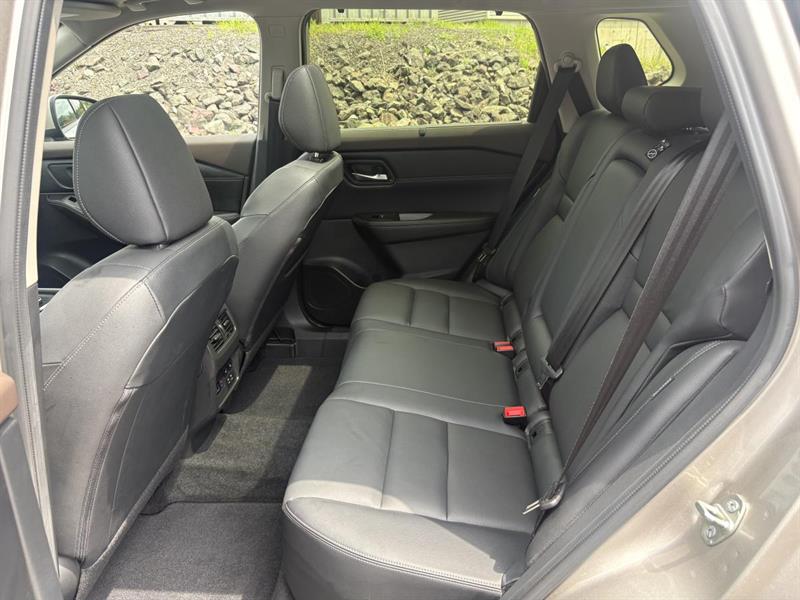 nissan Rogue 2023 - 12