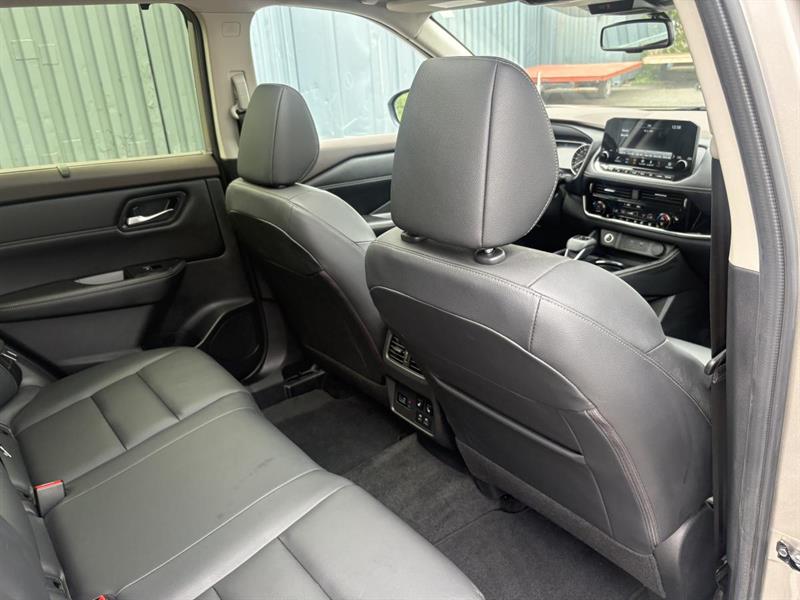 nissan Rogue 2023 - 38