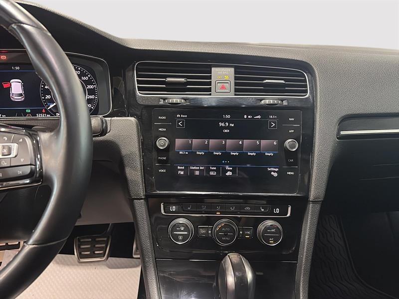 volkswagen Golf R 2018 - 17