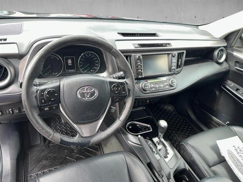 toyota RAV4 2017 - 10