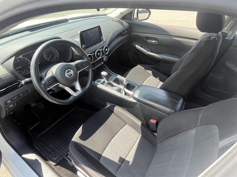 nissan Sentra 2020 - 9