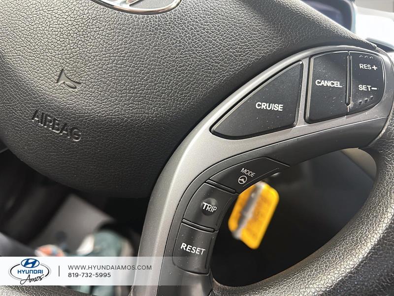 hyundai Elantra 2015 - 13