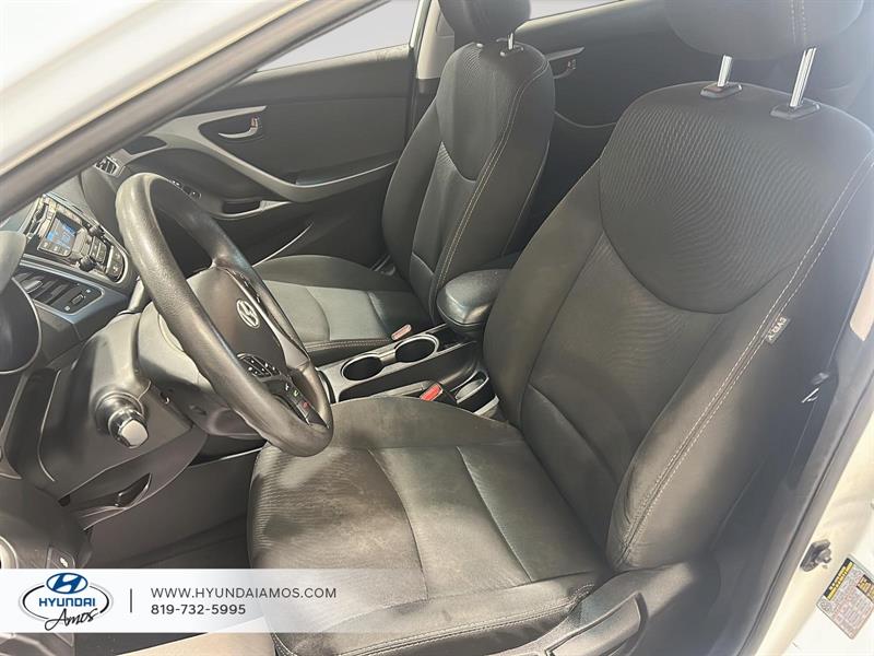 hyundai Elantra 2015 - 24