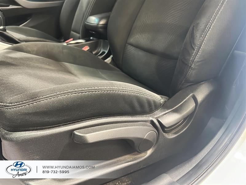 hyundai Elantra 2015 - 25