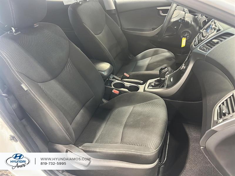 hyundai Elantra 2015 - 27