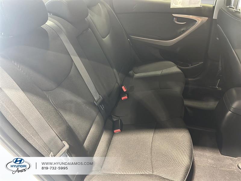 hyundai Elantra 2015 - 28