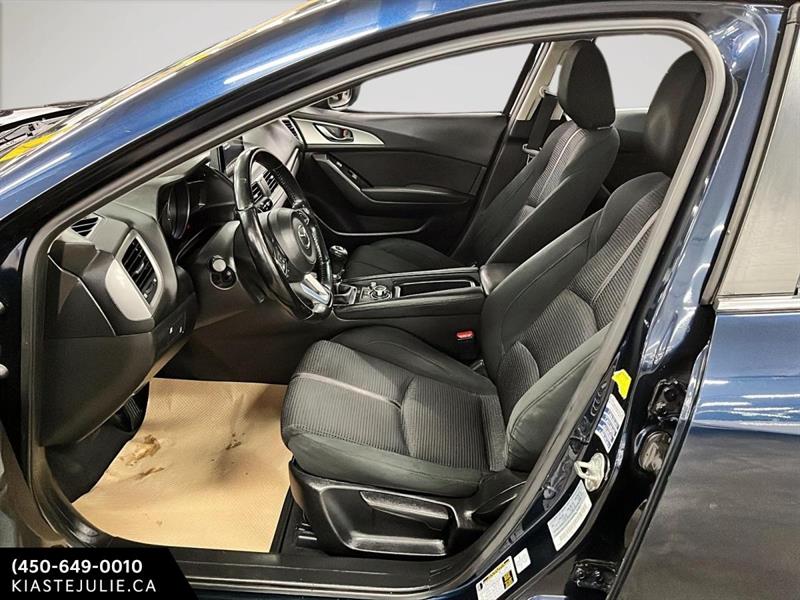 mazda Mazda3 2017 - 11