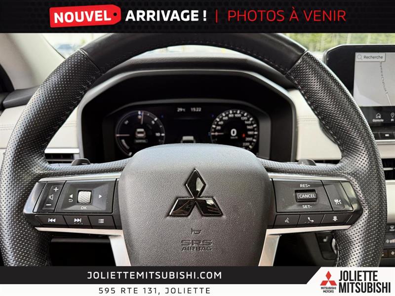 mitsubishi Outlander rechargeable 2024 - 13