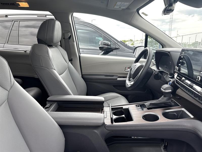 toyota Sienna 2022 - 24