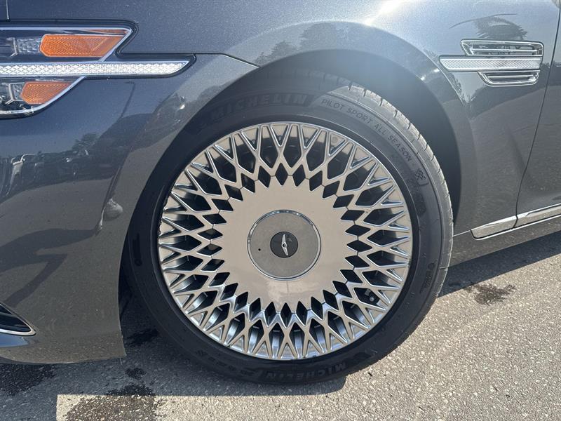 genesis G90 2020 - 12