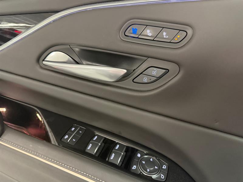 cadillac Escalade 2024 - 32