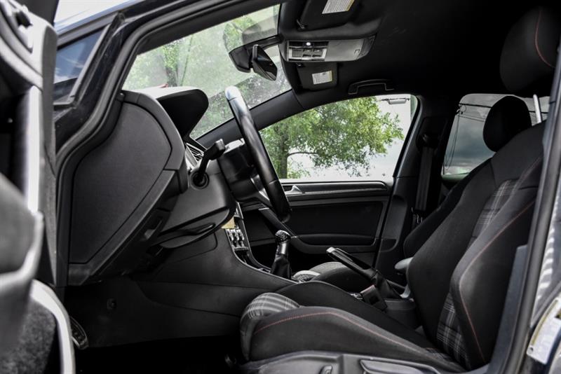 volkswagen Golf GTI 2019 - 12